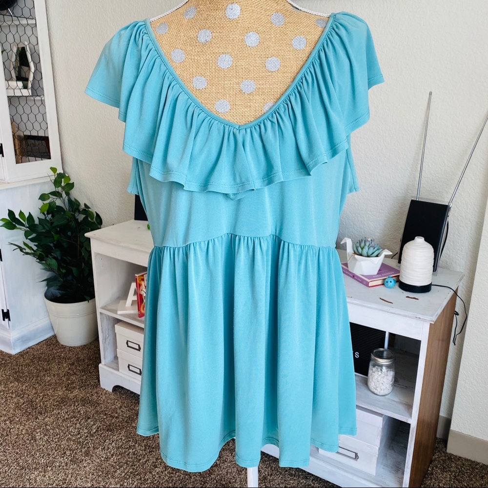 Sea foam green ruffle top